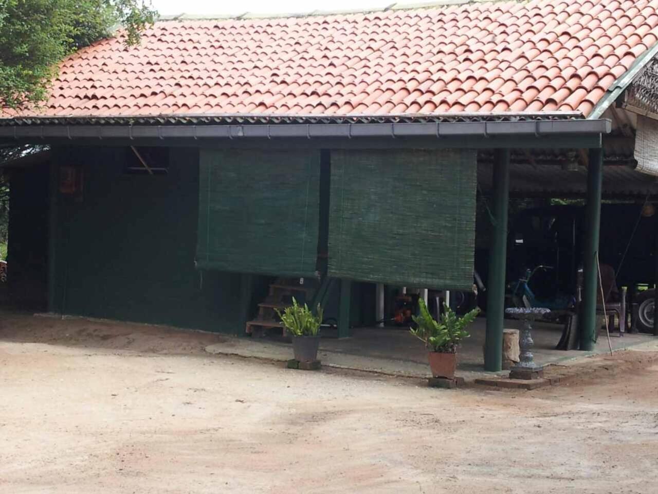 Captain'S Bird Safari Lodge 푸탈람 외부 사진